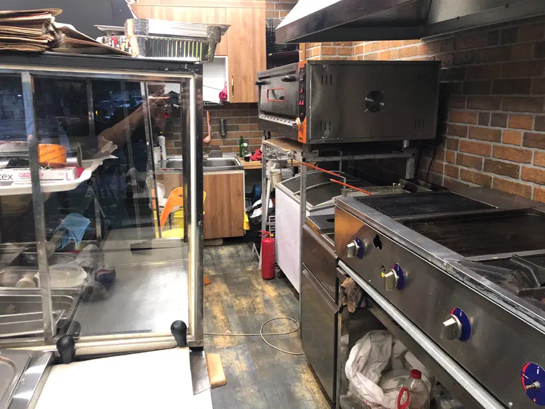 کافه فست فود با کلیه لوازم|اجارهٔ مغازه و غرفه|گرگان, |دیوار