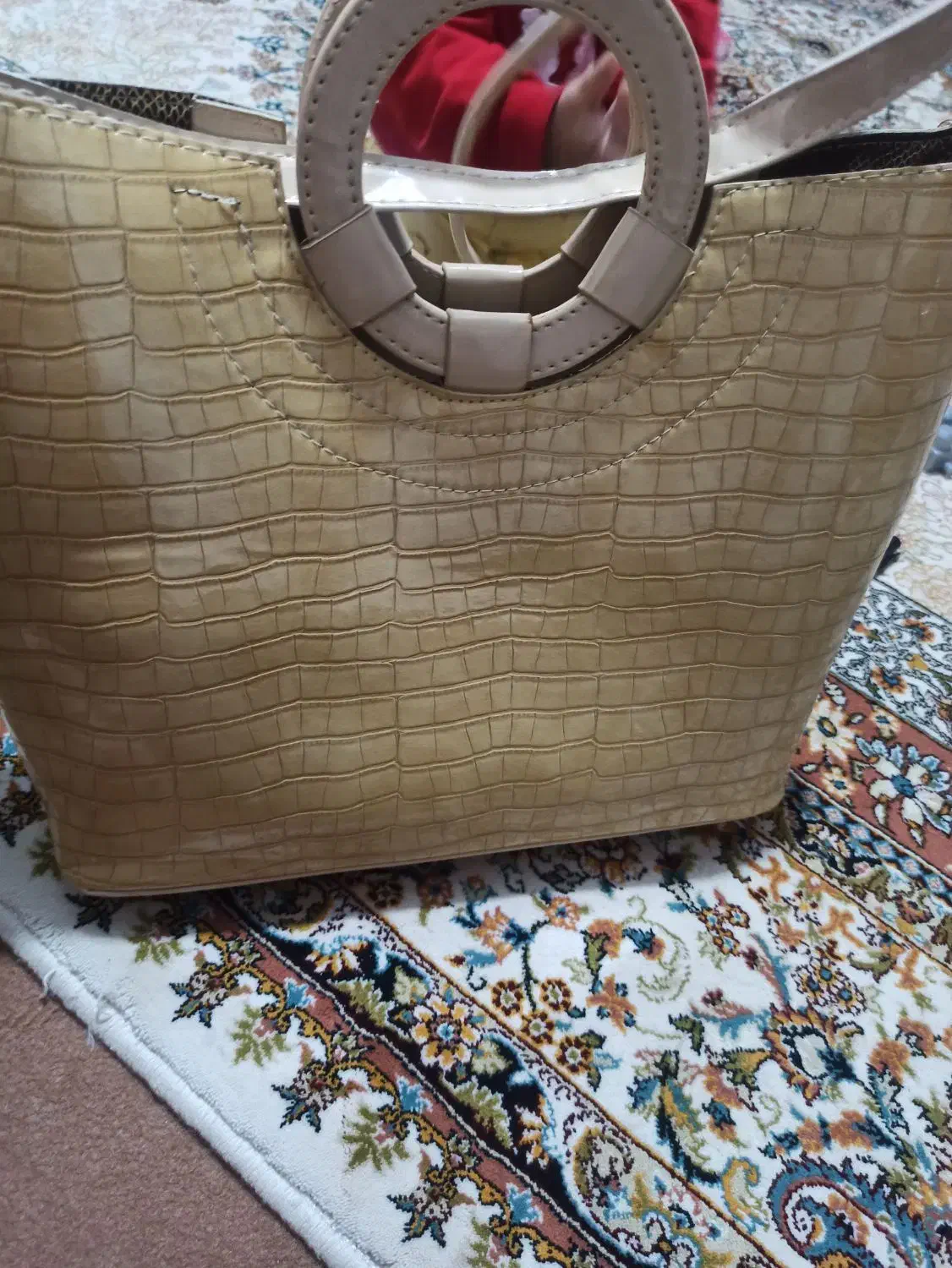 کیف مجلسی|کیف، کفش، کمربند|سلماس, |دیوار