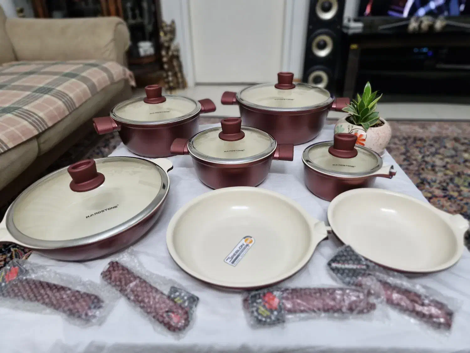 سرویس قابلمه چدن سرامیک هاردستون|ظروف پختوپز|تهران, دکتر هوشیار|دیوار