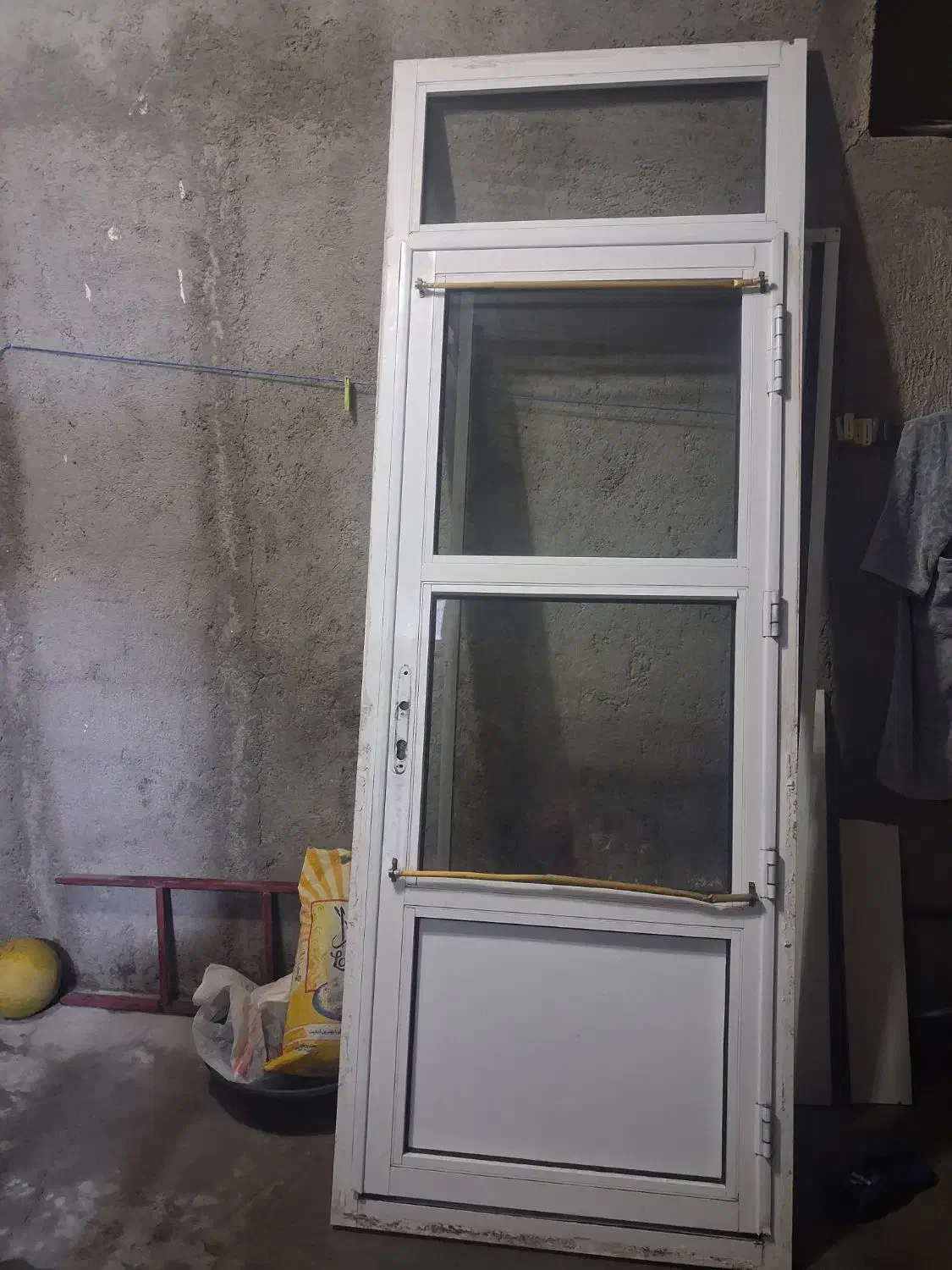 درب الومینیوم|مصالح و تجهیزات ساختمان|بیجار, |دیوار