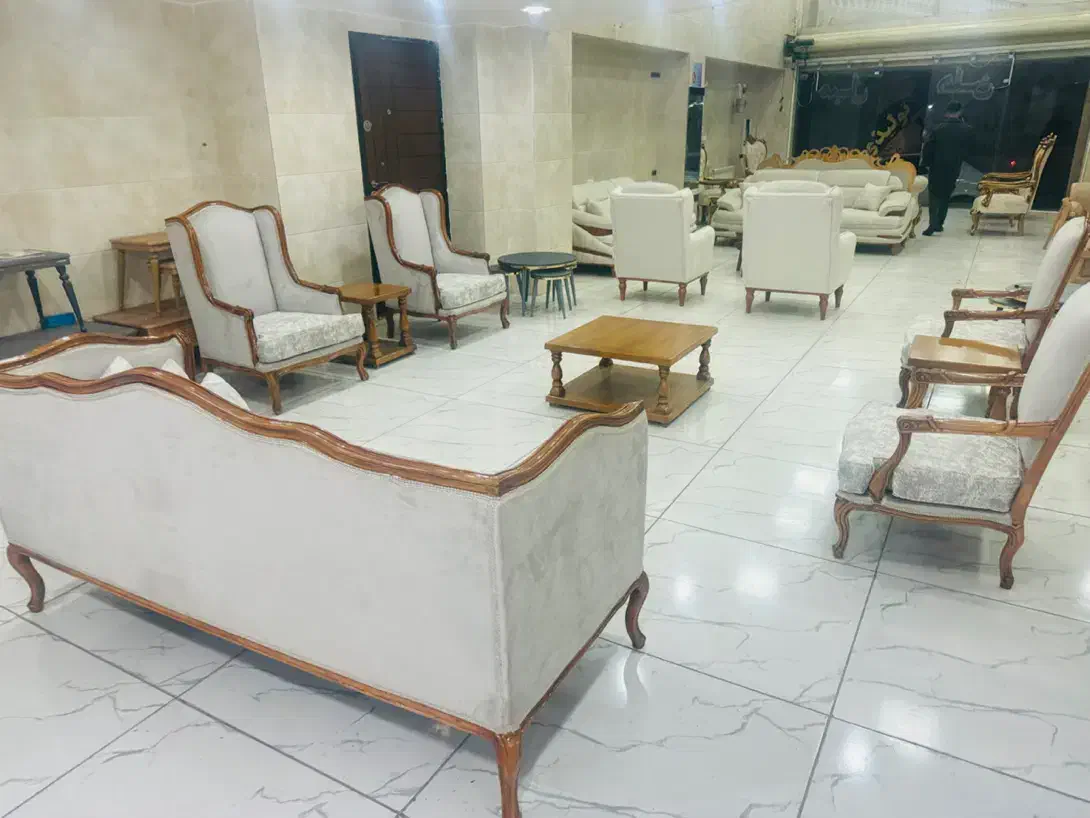 بازار مبل انصاری گالری انصاری قیمت تولید چوب راش|مبلمان خانگی و میز عسلی|یاسوج, |دیوار