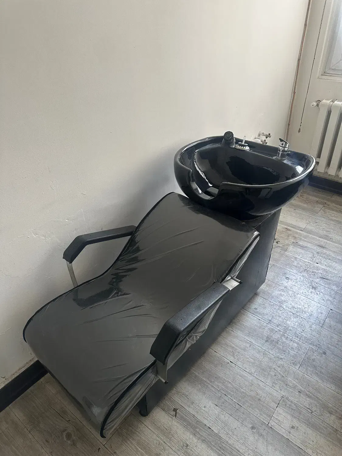 سرشور سالن زیبایی در حد نو|آرایشگاه و سالنهای زیبایی|تهران, سازمان برنامه جنوبی|دیوار