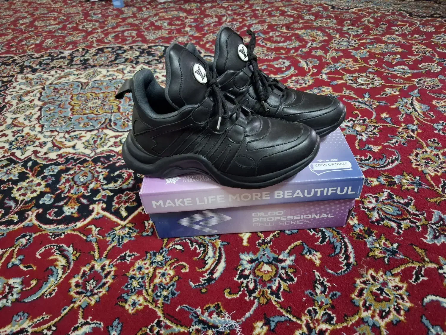 کفش راحتی اعلا|کیف، کفش، کمربند|بوشهر, |دیوار