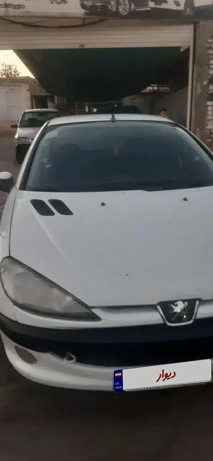 پژو ۲۰۶ سفید ۸۹ تیپ ۲|خودرو سواری و وانت|مرودشت, ژیان|دیوار