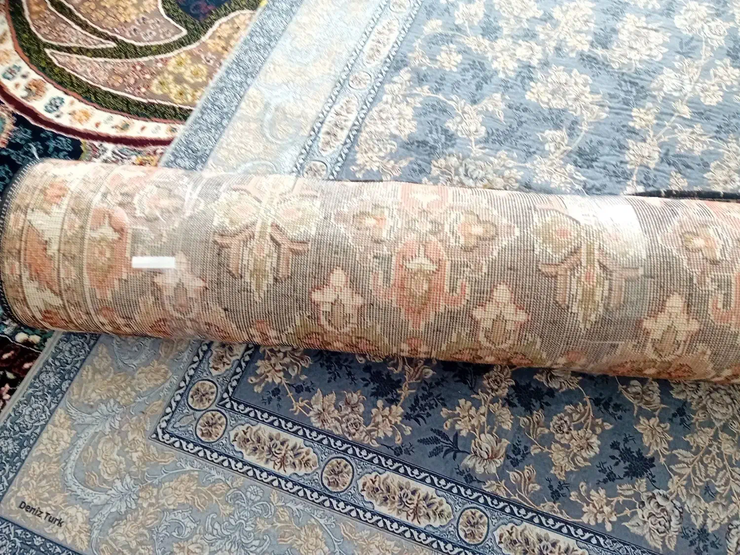 گلیم ۴متری|گلیم، جاجیم، گبه|اصفهان, جنیران (لادان)|دیوار