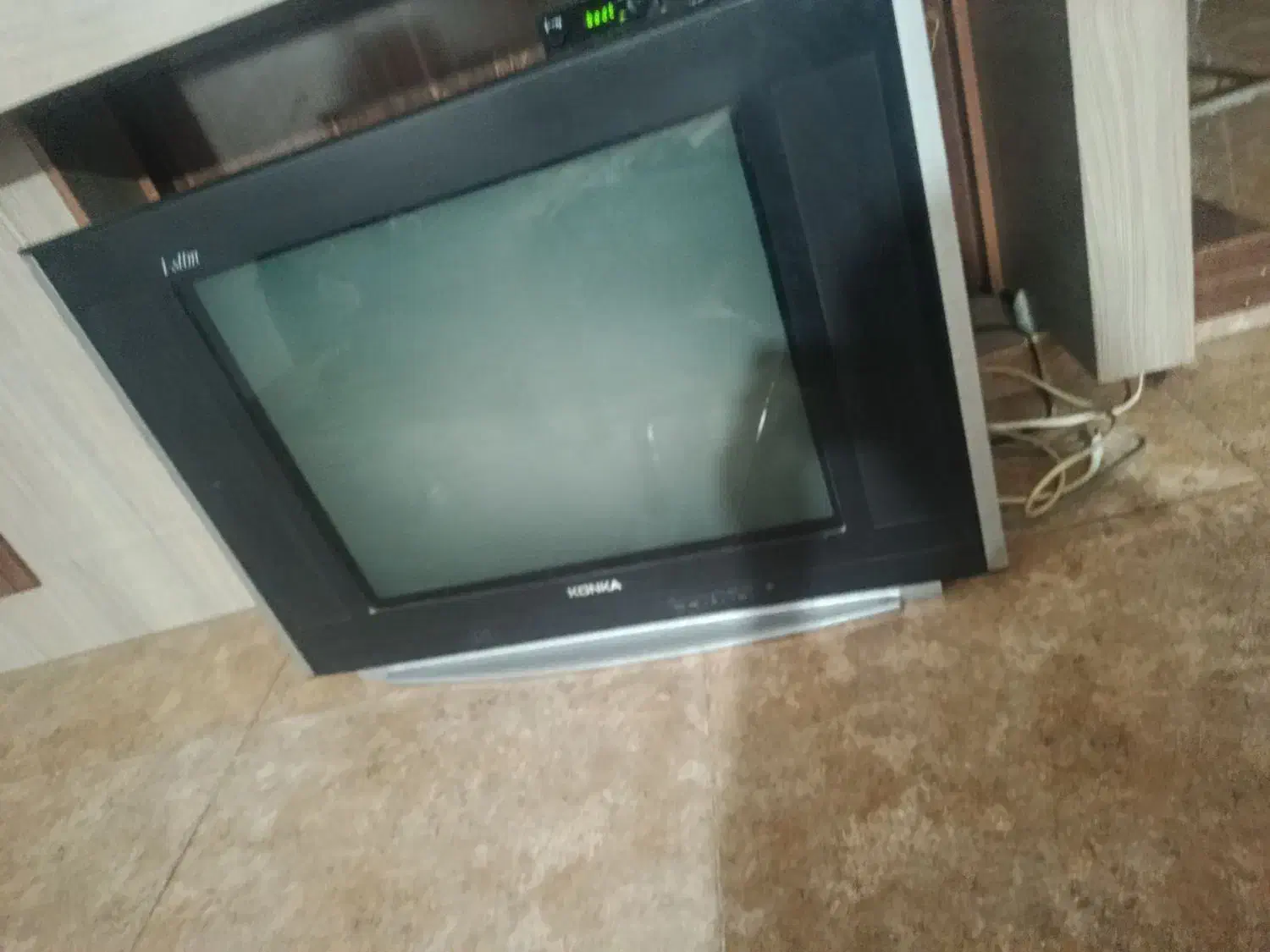 نوستالژی بازار تلویزیون رنگی کره ای|تلویزیون و پروژکتور|اصفهان, قهجاورستان|دیوار