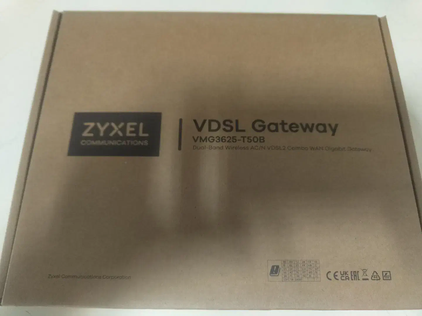 مودم ZYXEL VMG3625-T50B|مودم و تجهیزات شبکه|تهران, استاد معین|دیوار