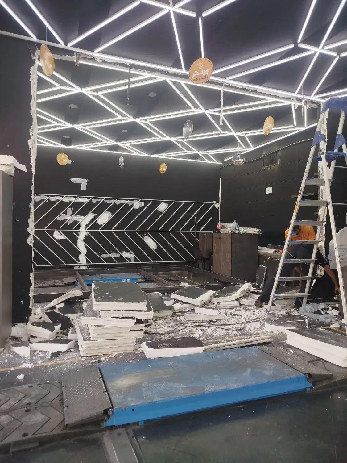 انواع کارهای بازسازی منازل و تجاری پذیرفته میشود|خدمات پیشه و مهارت|تهران, قیطریه|دیوار