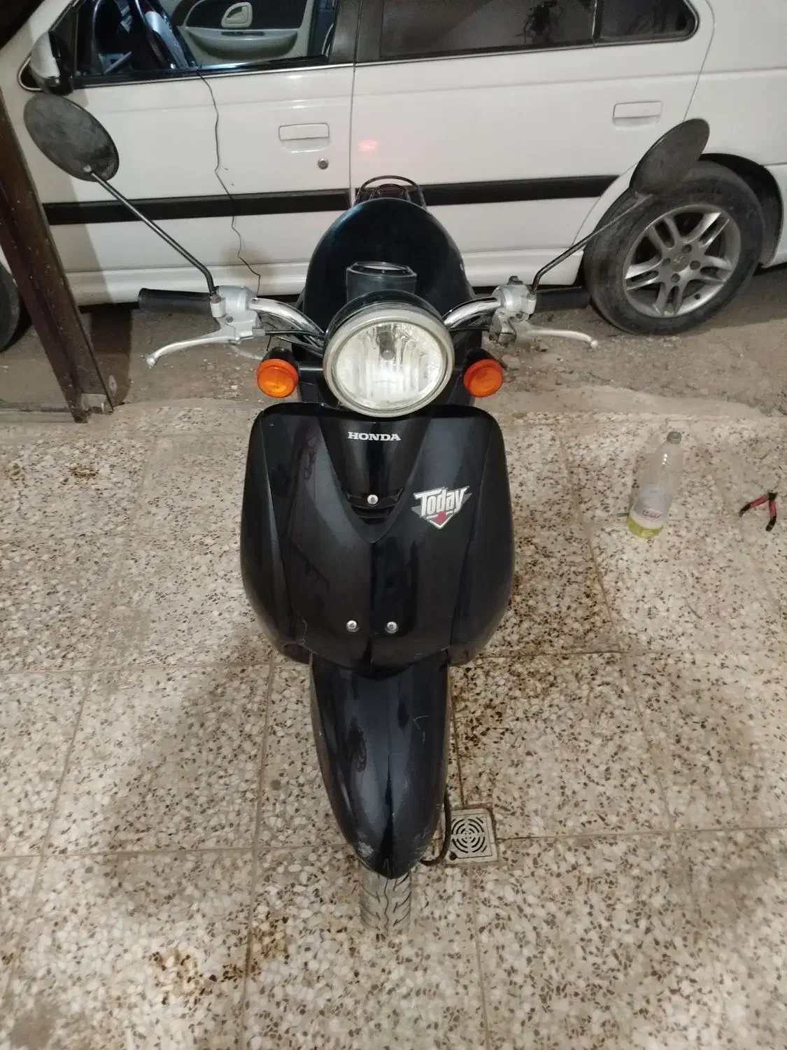 موتور پاکشتی|موتورسیکلت|قم, دروازه ری|دیوار