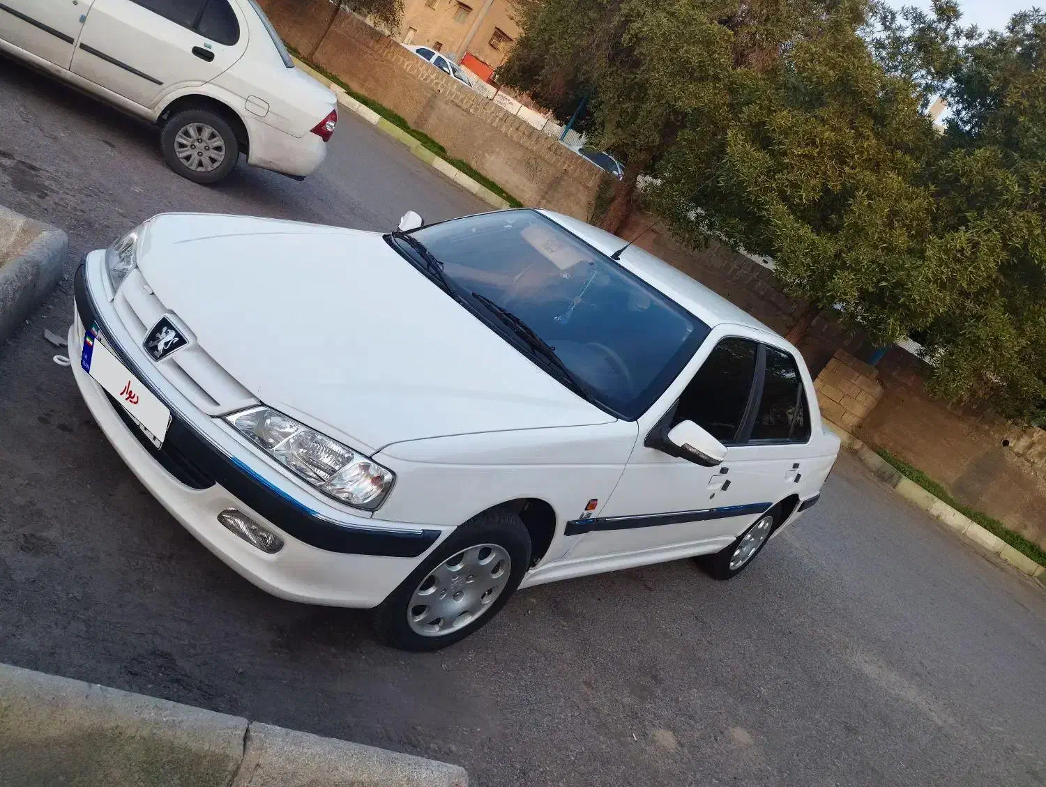 پژو پارس سال مدل ۱۳۹۶|خودرو سواری و وانت|دزفول, |دیوار