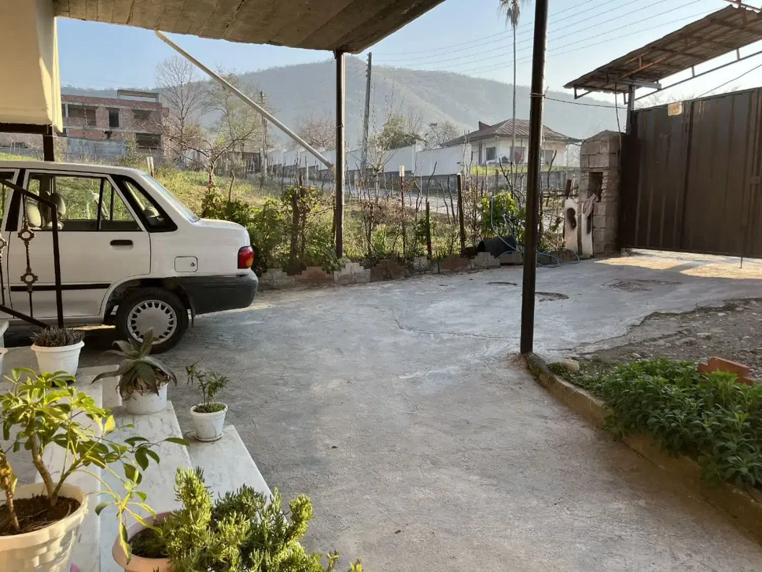 اجاره روزانه/هفتگی/ماهانه ویلا ۱۰۰ متری|اجارهٔ کوتاه‌مدت آپارتمان و سوئیت|چالوس, |دیوار