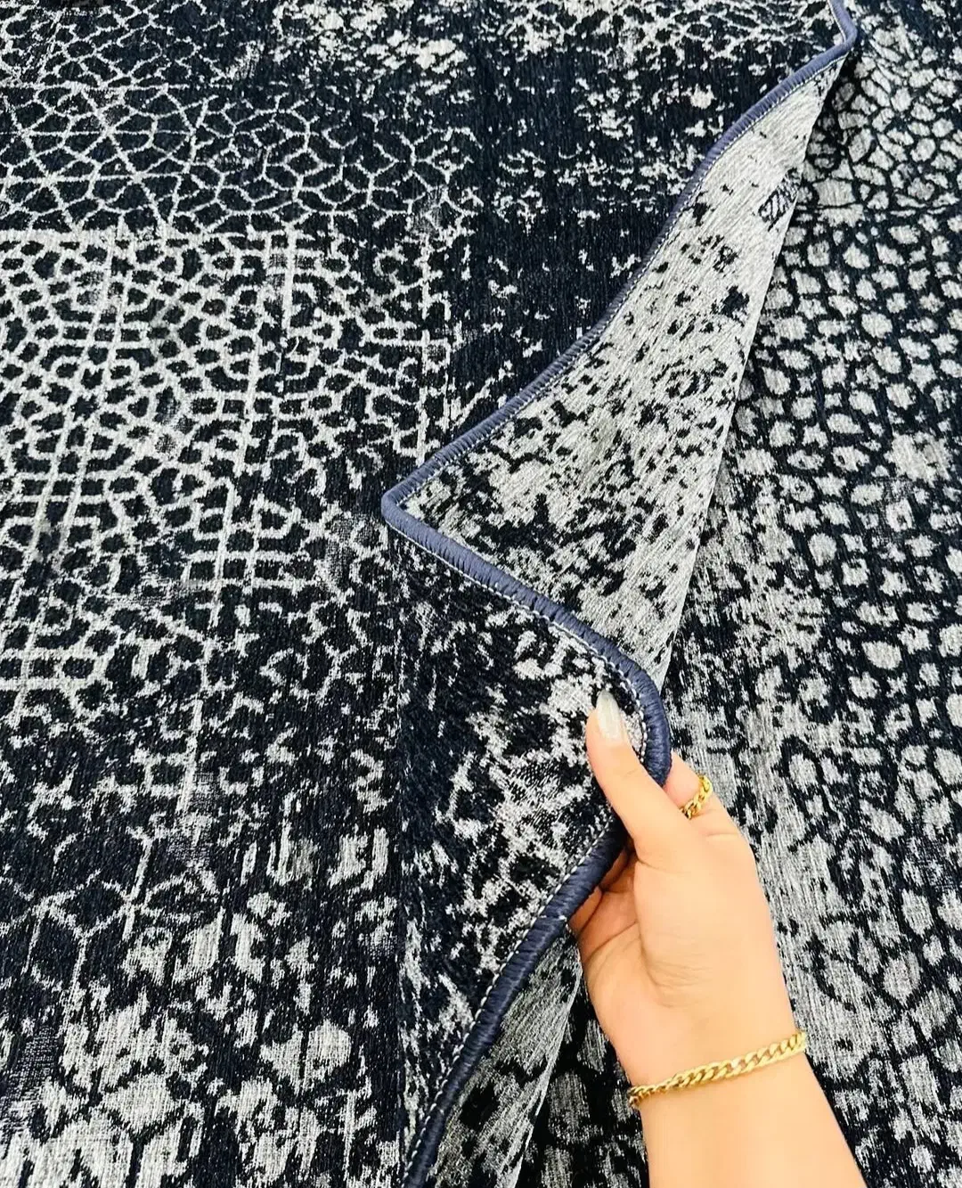 روفرشی وفرشینه در همه سایز|روفرشی|شیراز, شهرک گلها|دیوار