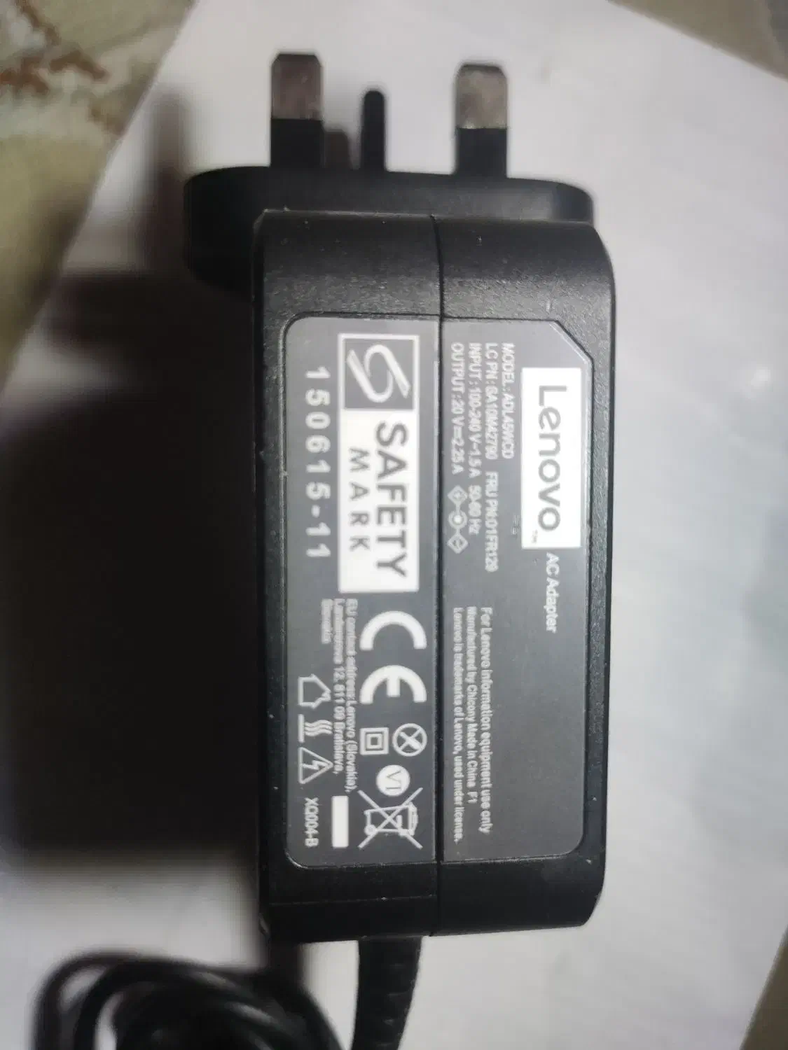 شارژر لپ تاپ لنوو|قطعات و لوازم جانبی رایانه|پرند, فاز ۶|دیوار