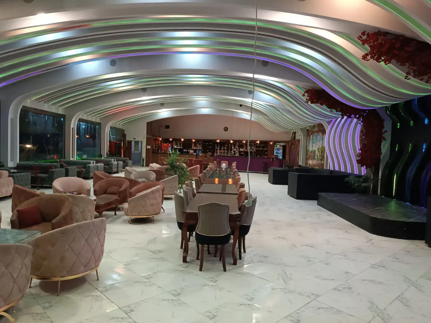 کافه رستوران عمارت فردوس|اجارهٔ مغازه و غرفه|بستان آباد, |دیوار