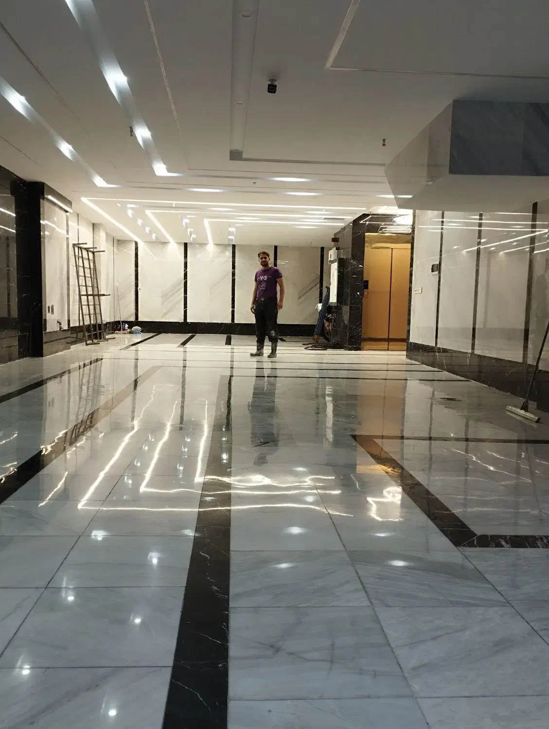 کفسابی سنگسابی نماشویی کف ساب زن سنگساب سابزن راپل|خدمات نظافت|تهران, پاسداران|دیوار