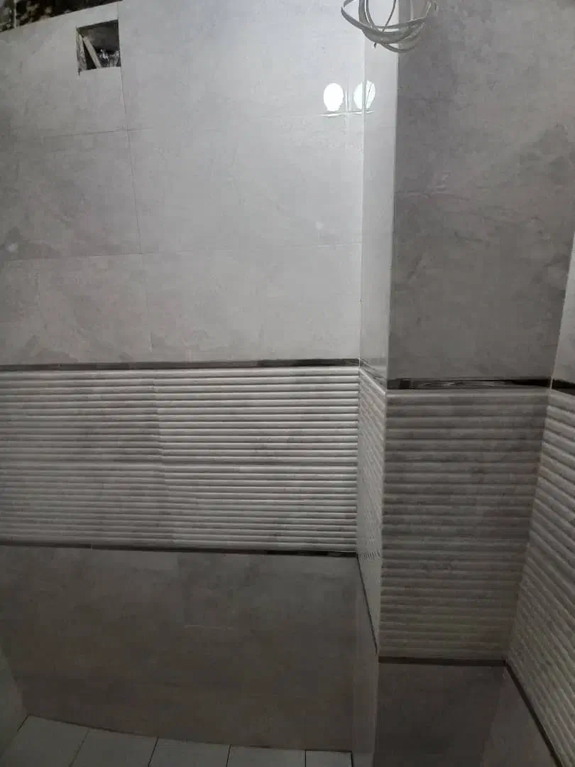 نصب کاشی و سرامیک|خدمات پیشه و مهارت|کرج, شاهین‌ویلا|دیوار