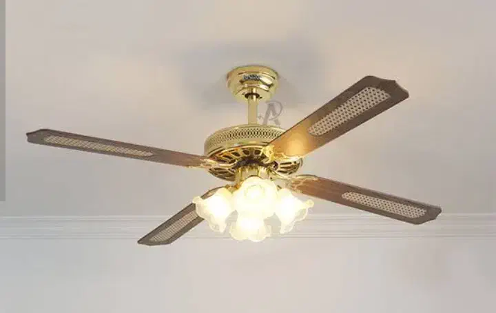 پنکه سقفی طرح لوستر|پنکه و تصفیه‌کنندهٔ هوا|سیرجان, |دیوار