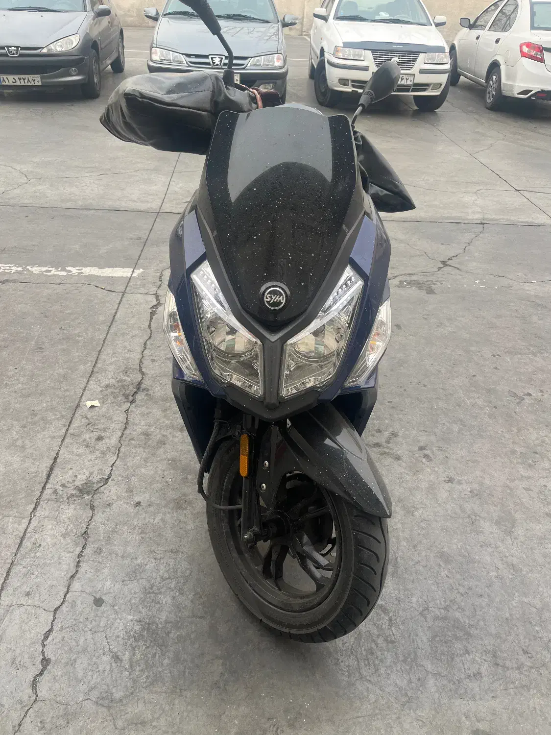 گلکسی جی ۲۰۰ galaxy j200|موتورسیکلت|تهران, فلسطین (میدان انقلاب)|دیوار