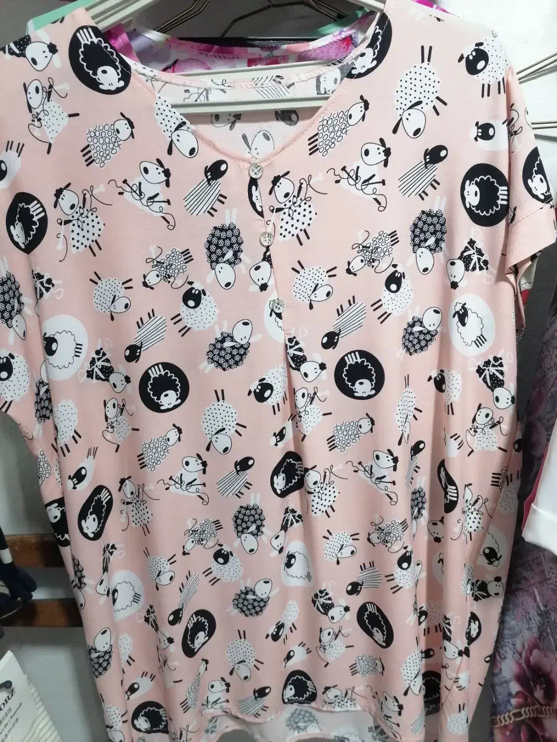 هدیه روز مادر|لباس|شیروان (خراسان), |دیوار