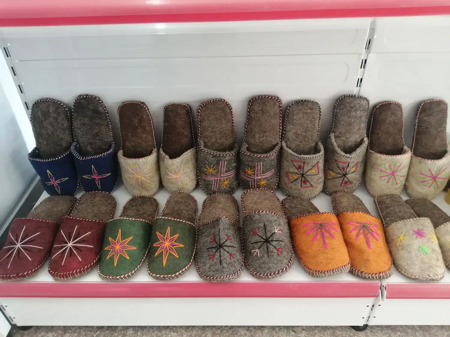 انواع پاپوش های نمدی|کیف، کفش، کمربند|کرمان, |دیوار