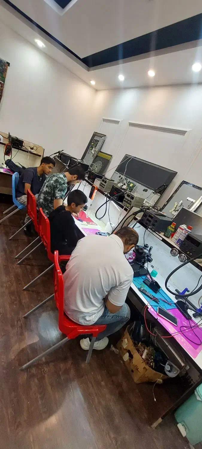 آموزش تعمیرات برد الکترونیک تضمینی اقساطی|خدمات آموزشی|اهواز, زیتون کارمندی|دیوار