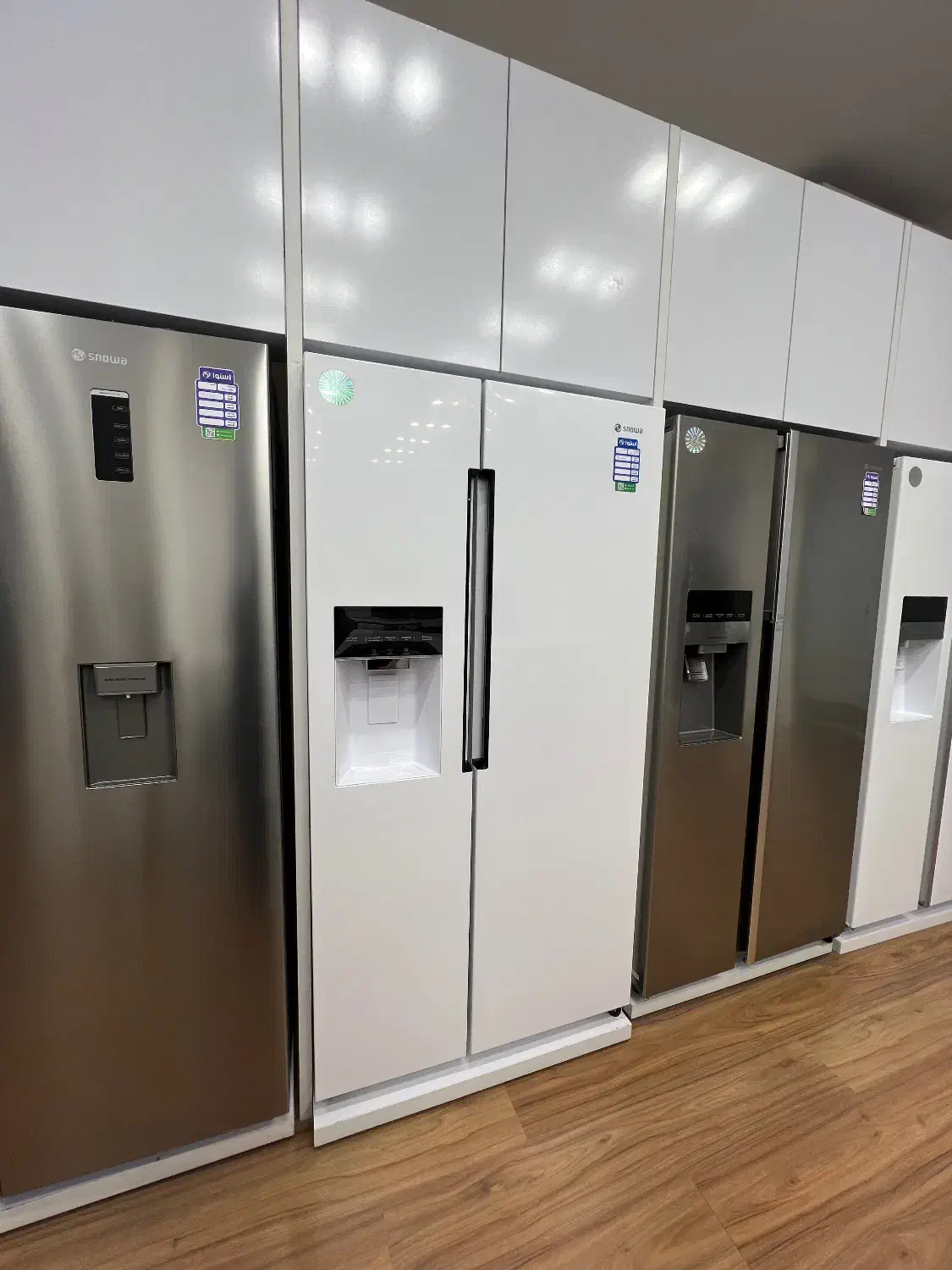 ساید بای ساید فقط ۷۳/۸۰۰ همراه با یک جاروبرقی هدیه|یخچال و فریزر|آق قلا, |دیوار