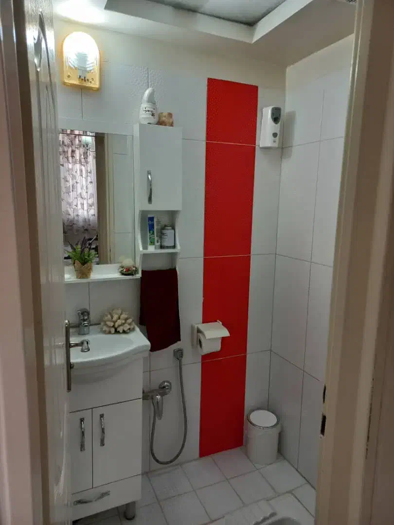 ۶۴ دوخوابه مترتهرانپارس اردیبهشت جنوبی