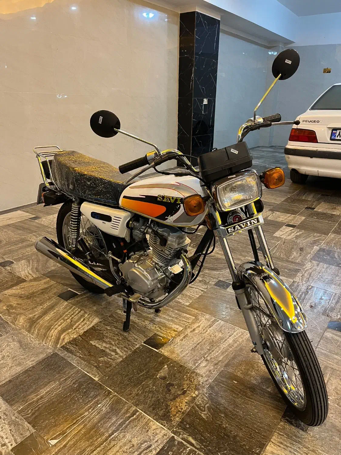 هوندا ساوین 125 عروسک در حد|موتورسیکلت|مشکیندشت, |دیوار