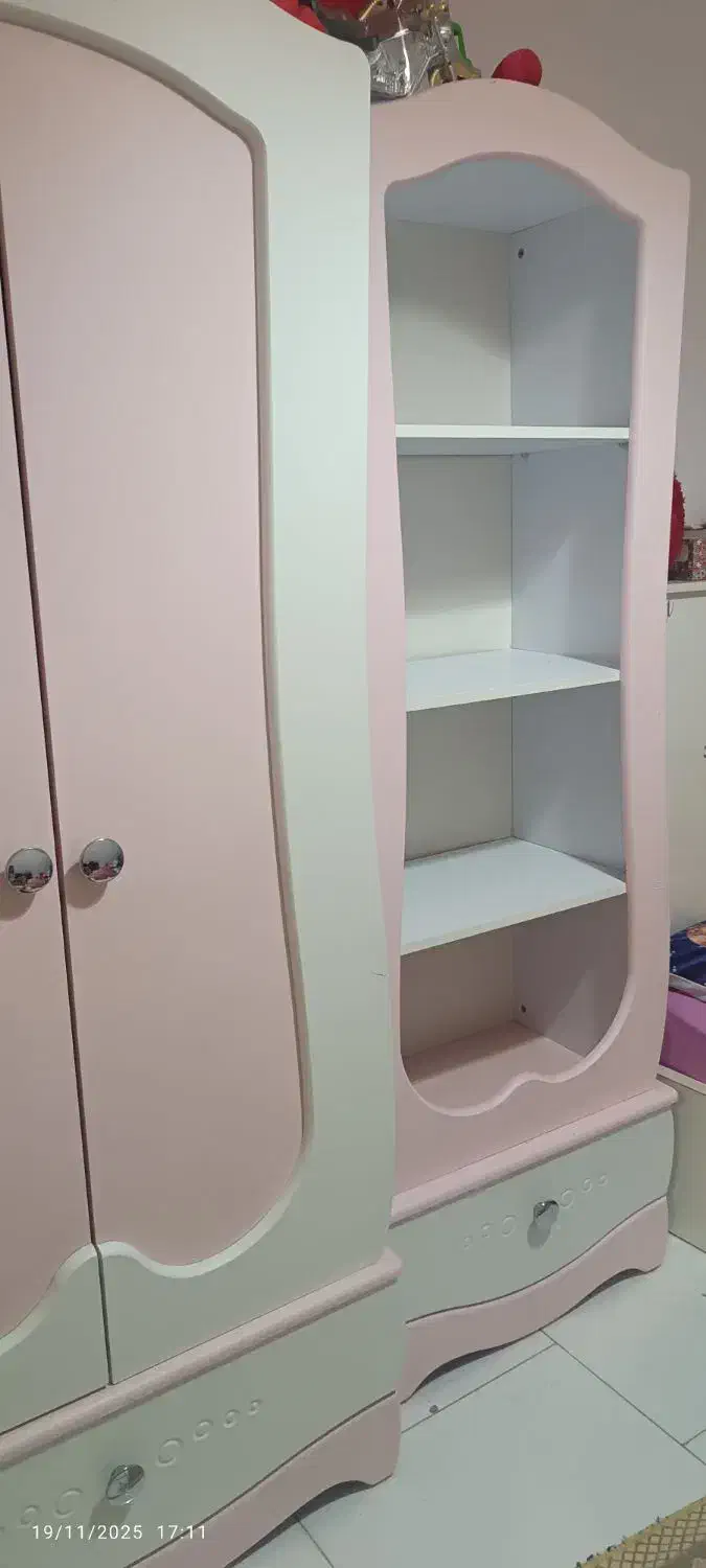 کمد لباس و کتابخانه کودک و نوجوان برند بهار نارنج|جاکفشی، کمد، دراور|گرگان, |دیوار