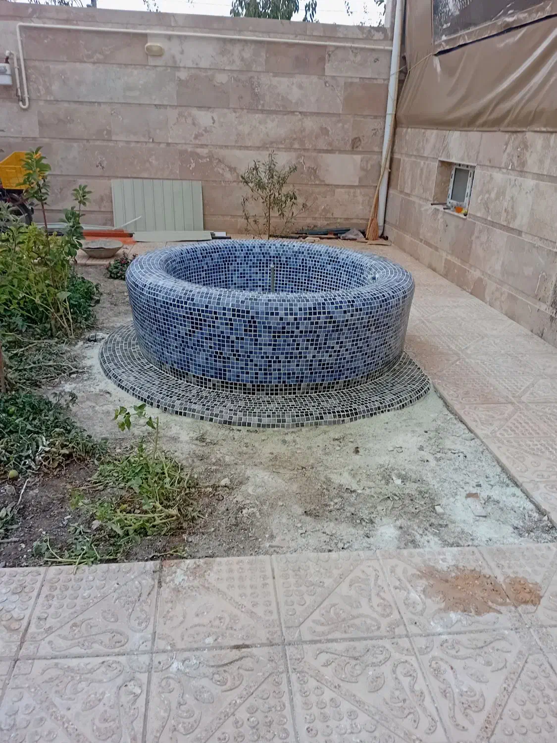 اجرای تخصصی استخر سونا جکوزی سیمان کاری آبندی کاشی|خدمات پیشه و مهارت|اسلام‌شهر, شهرک مفیدی|دیوار