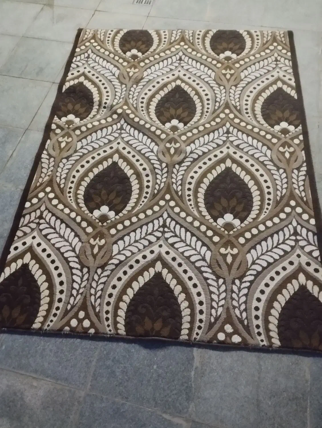 فرش|فرش|اندیشه, شهرک صدف|دیوار