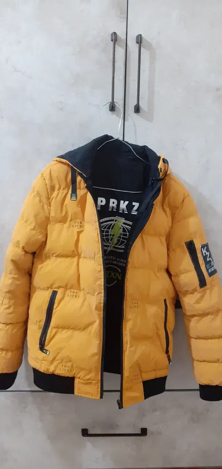 کاپشن پسرانه|لباس|باغ حلی, |دیوار