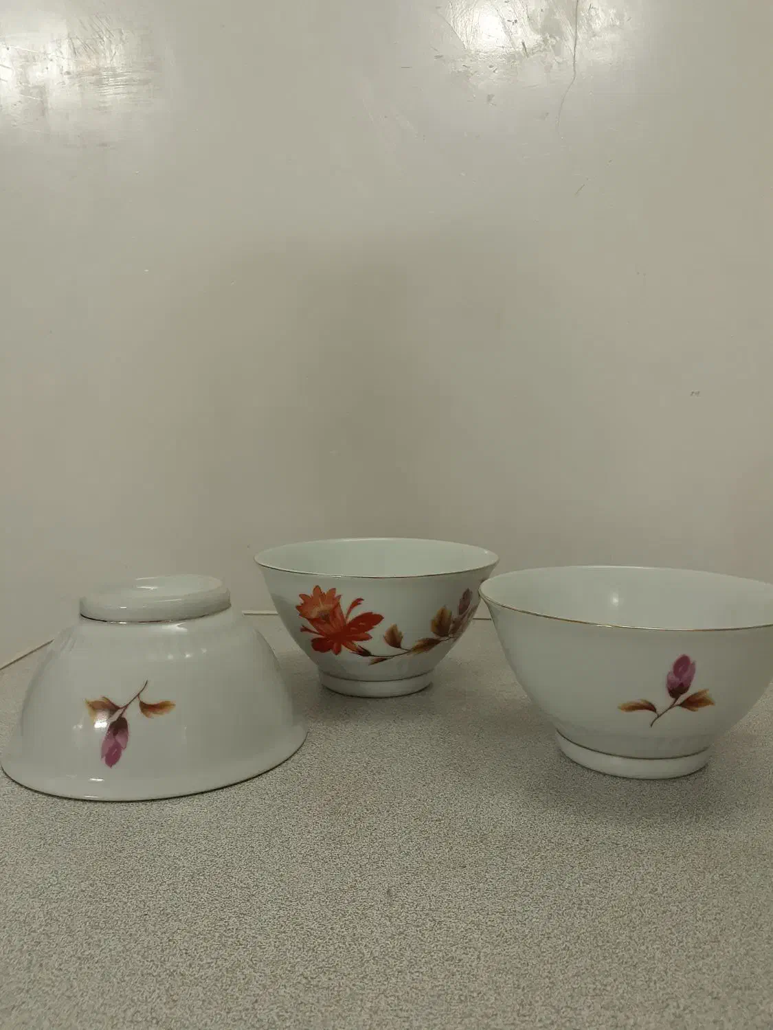 کاسه چینی|ظروف سرو و پذیرایی|قم, ناصردیوان|دیوار