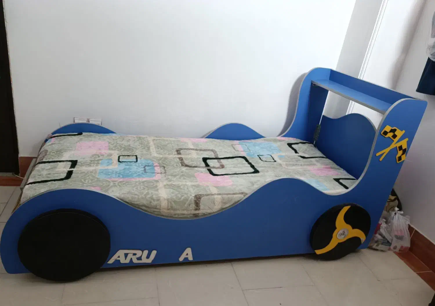 تخت کودک|تخت و سرویس خواب|قم, بنیاد|دیوار