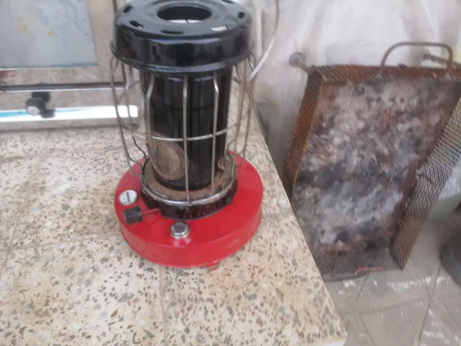 چراق نفدی|بخاری، هیتر، شومینه|جلین, |دیوار