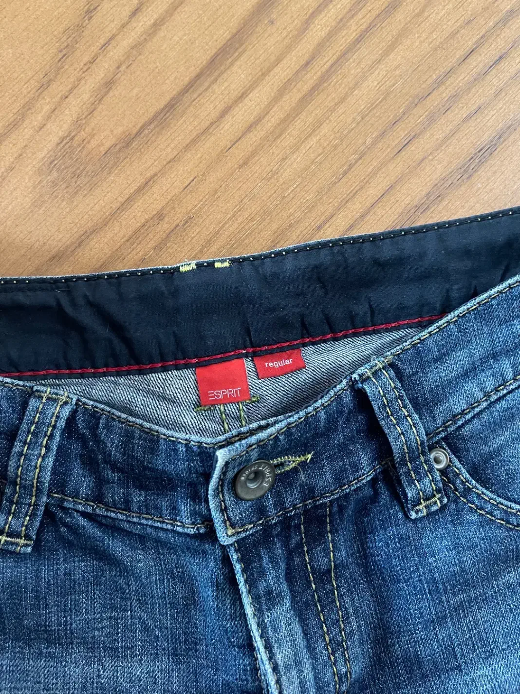 شورتک جین|لباس|تهران, تسلیحات|دیوار