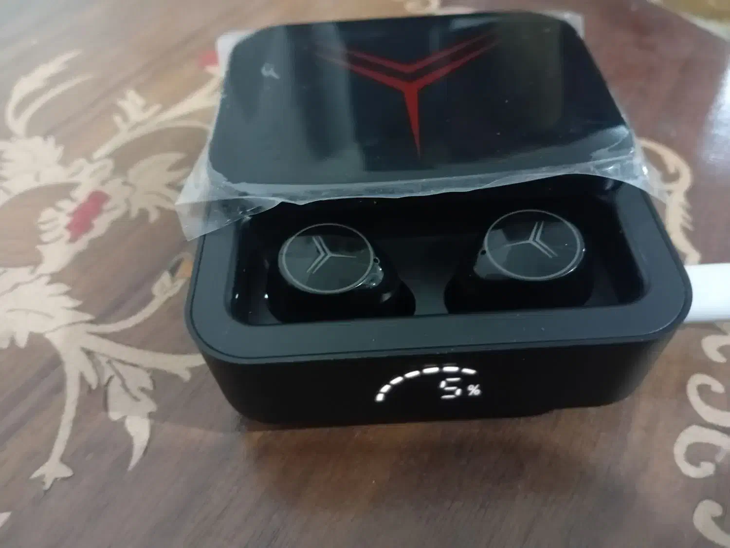 ایرپاد پاوربانکی دارای سه کبل شارژ توضیحات واجب|لوازم جانبی موبایل و تبلت|نهاوند, |دیوار