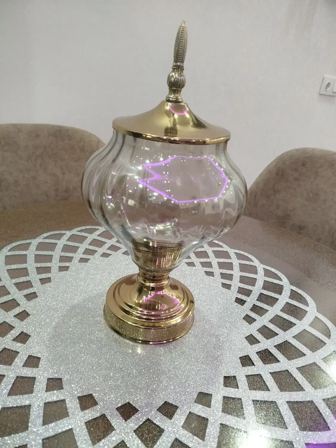 جا شکلاتی|سایر لوازم برقی|اندیشه, اندیشه فاز ۱|دیوار