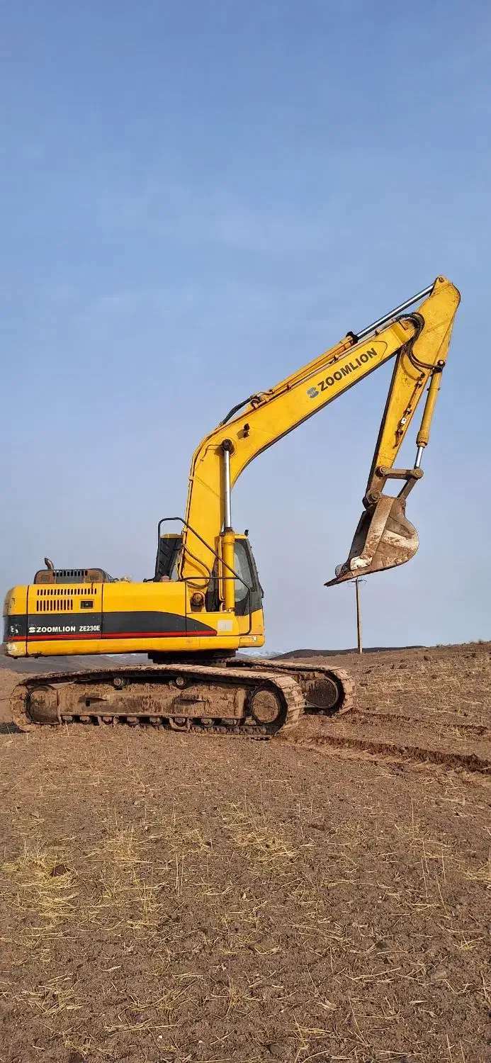 اجاره بیل مکانیکی و زنجیری|ماشین‌آلات صنعتی|کرج, فاز ۱ مهرشهر|دیوار