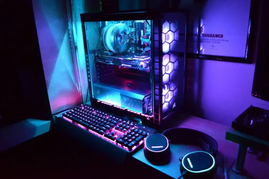 نصب ویندوز و بازی کامپیوتر|خدمات رایانه‌ای و موبایل|قم, زنبیل آباد|دیوار