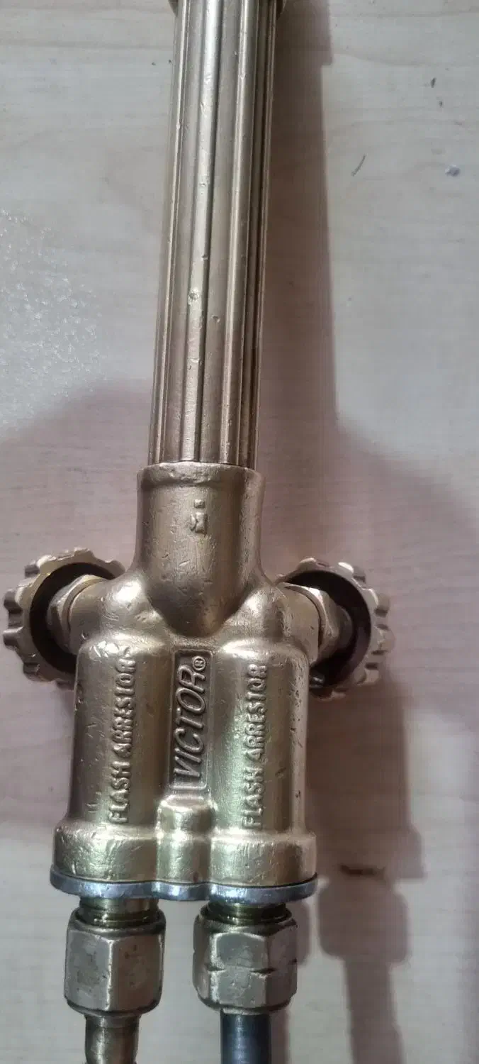 دسته ویکتور|کلکسیون اشیاء عتیقه|تهران, اکباتان|دیوار