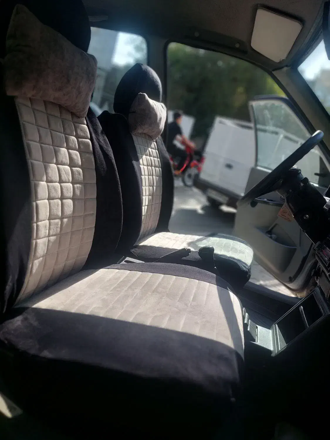 روکش صندلی تعمیرات صندلی|قطعات یدکی و لوازم جانبی|مشهد, توس (بلوار توس)|دیوار