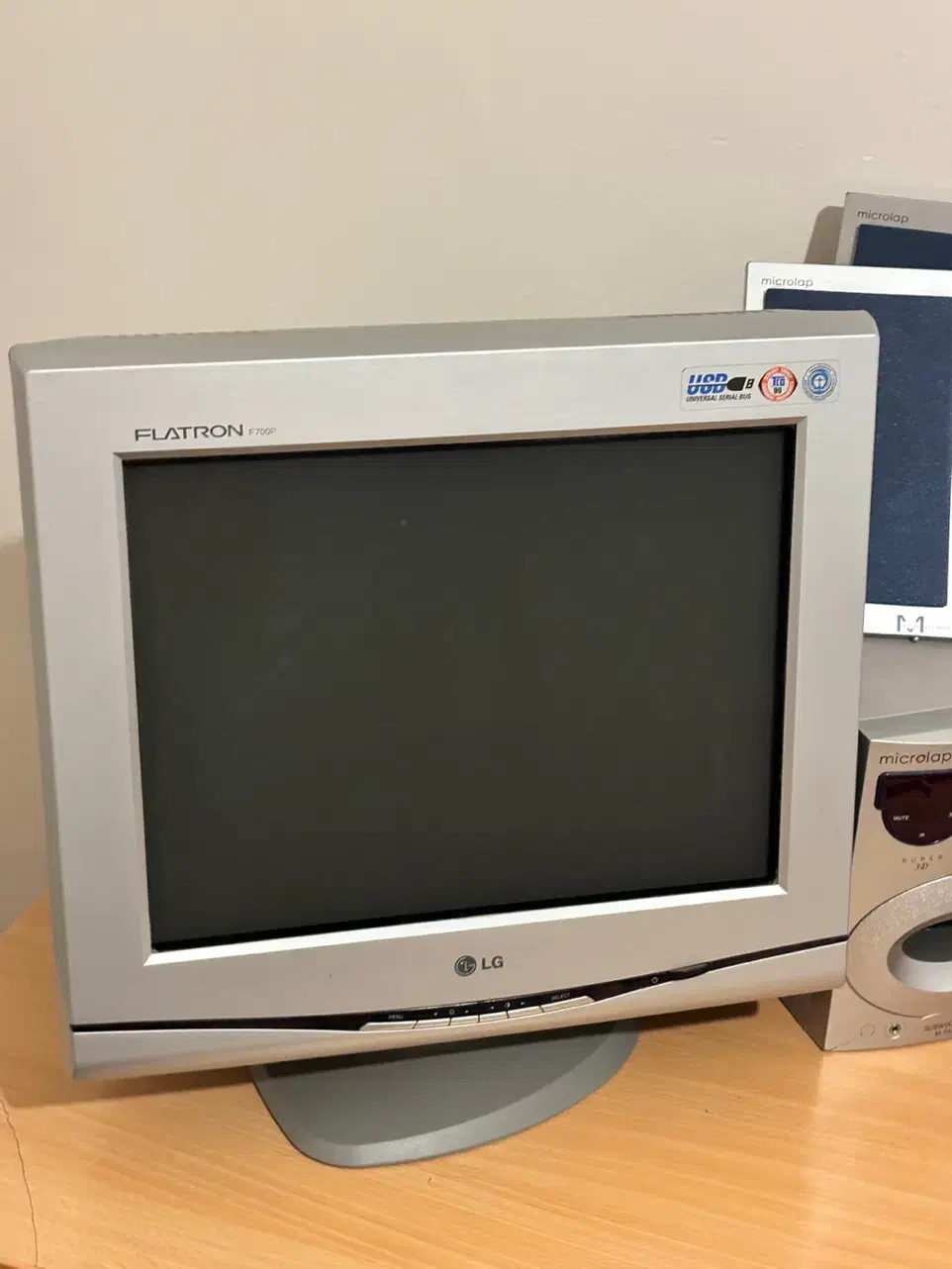 مانیتور ال جی ، مدل فلترون|قطعات و لوازم جانبی رایانه|اراک, |دیوار