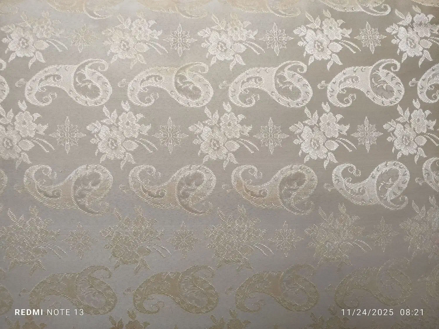 پشتی|پشتی|ساوه, |دیوار