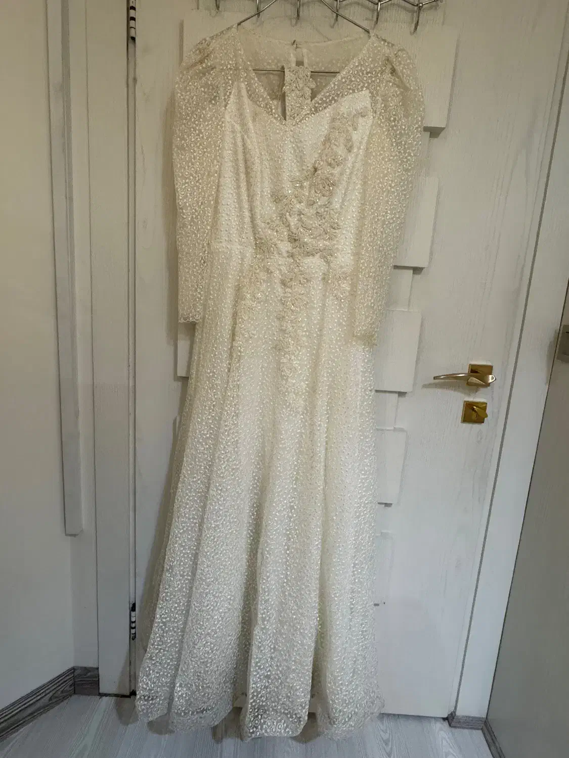 پیراهن سفید|لباس|اصفهان, مهرآباد|دیوار