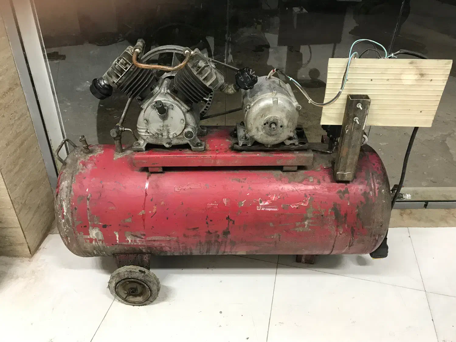 پمپ باد|ابزارآلات|ماسال, |دیوار