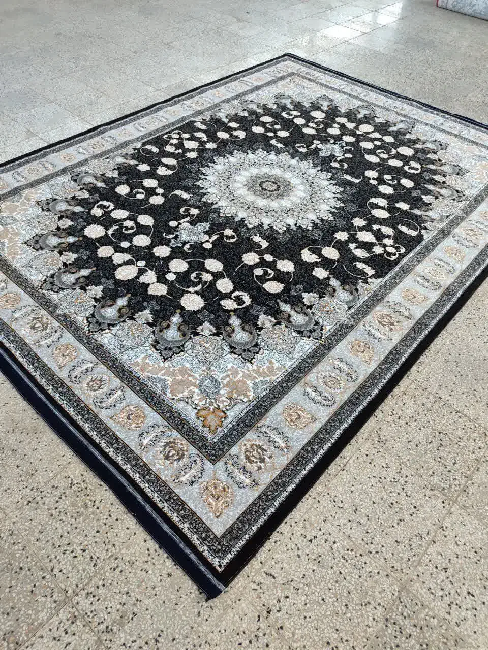 فرش نقشه اصفهان ۱۲ - ۹ - ۶ متری نو در ۳ رنگ|فرش|پلدختر, |دیوار