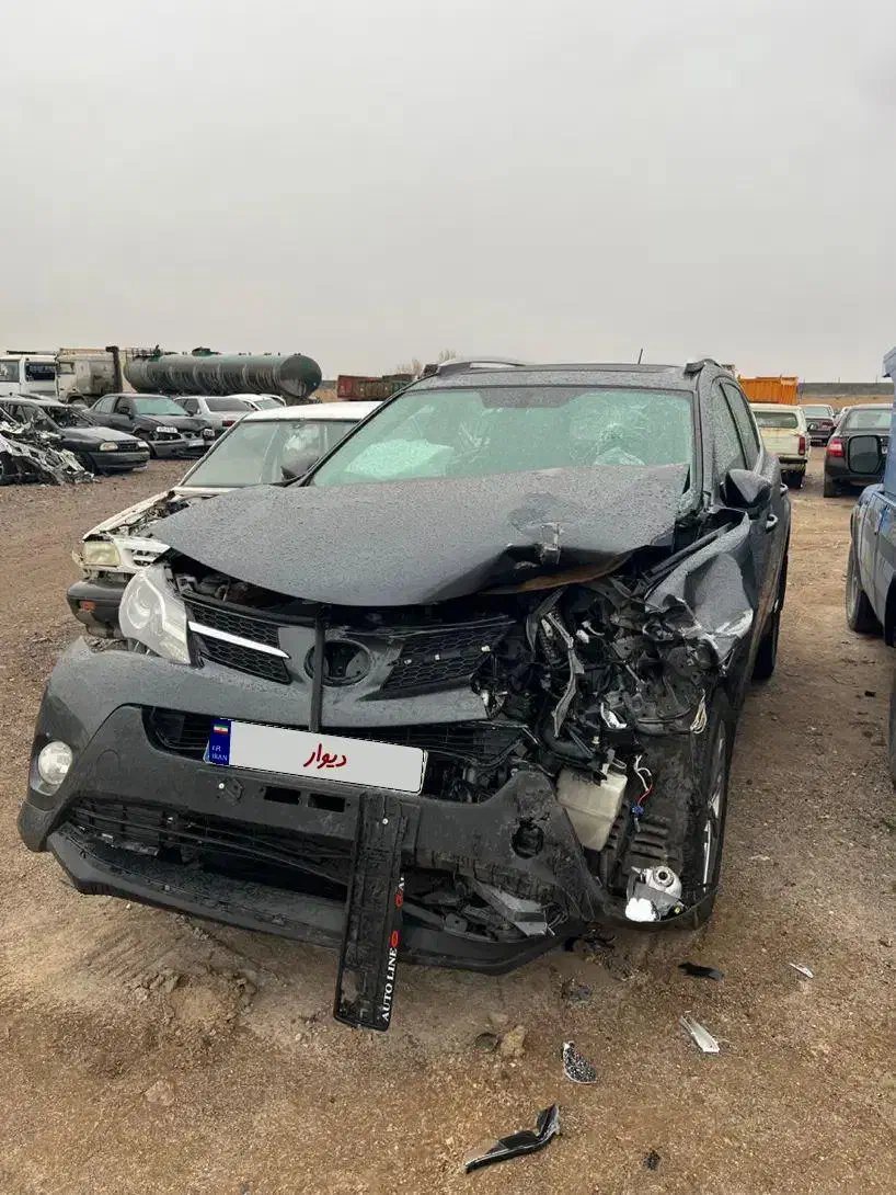 تویوتا رافور۲۰۱۴تصادفی|خودرو سواری و وانت|تهران, آسمان|دیوار