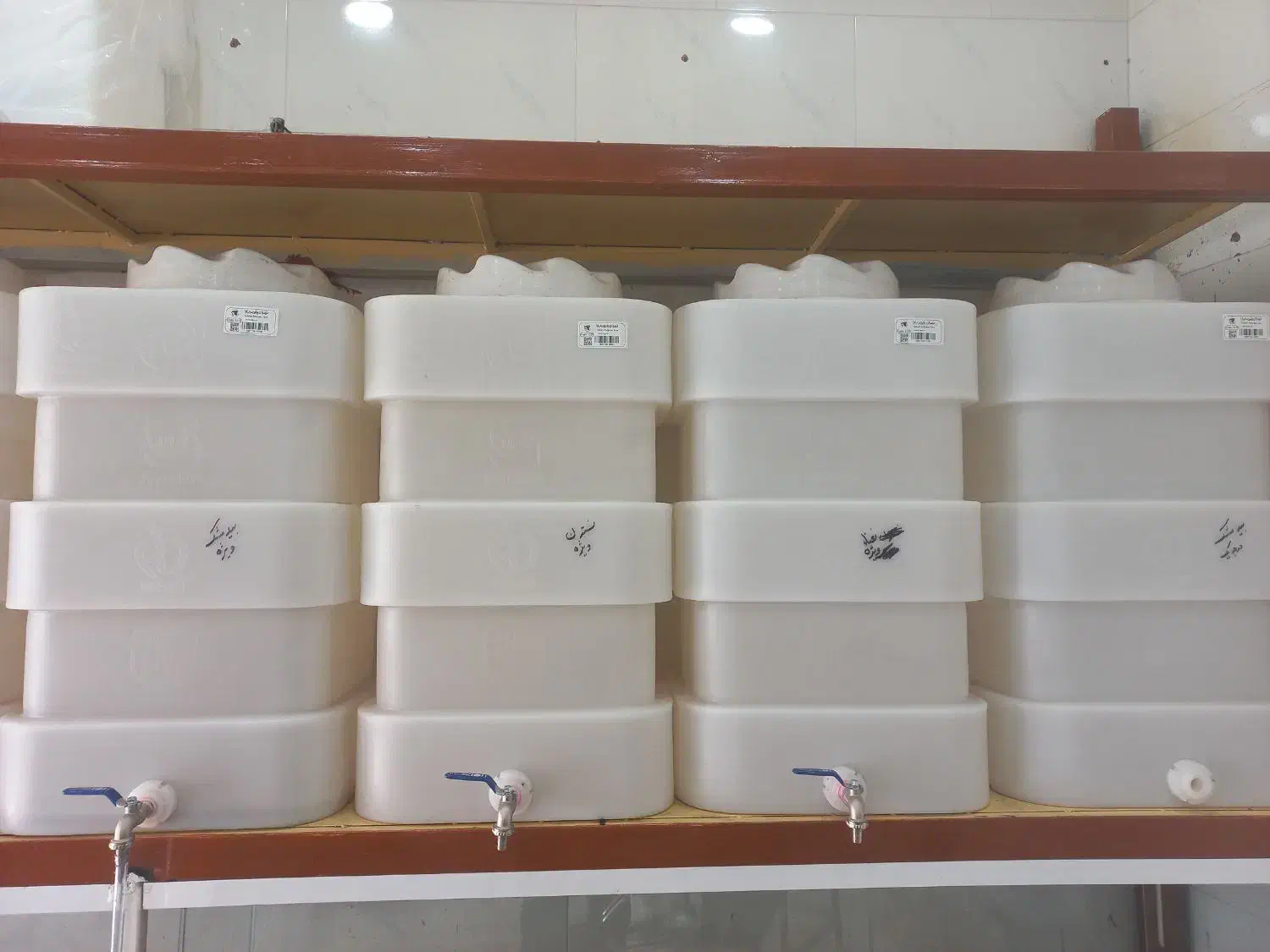 منبع صد و پنجاه لیتری|فروشگاه و مغازه|شیراز, تندگویان|دیوار