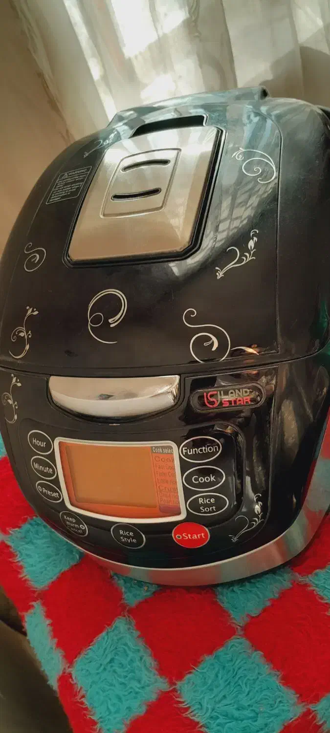 همه در حد نو هستن و بعضیا اصلا استفاده نشودن|سایر لوازم برقی|خرمآباد, |دیوار